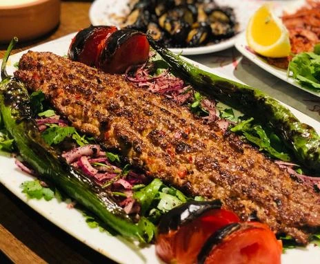 Tablacı Adana Kebabı - Kebap Çeşitleri