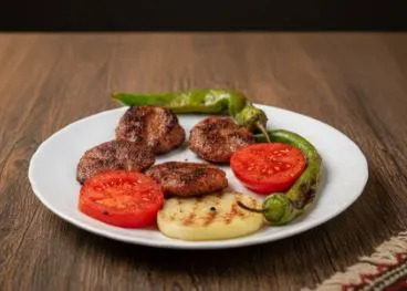 Izgara Köfte - ANA YEMEKLER